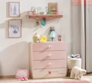 baby girl-dresser
