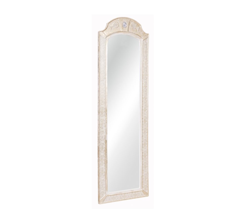 MIRROR Fine Art Qatar