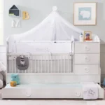 Convertible Baby-Bed