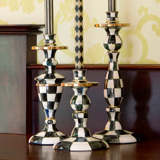Courtly-Check Enamel-Candlestick – Small-